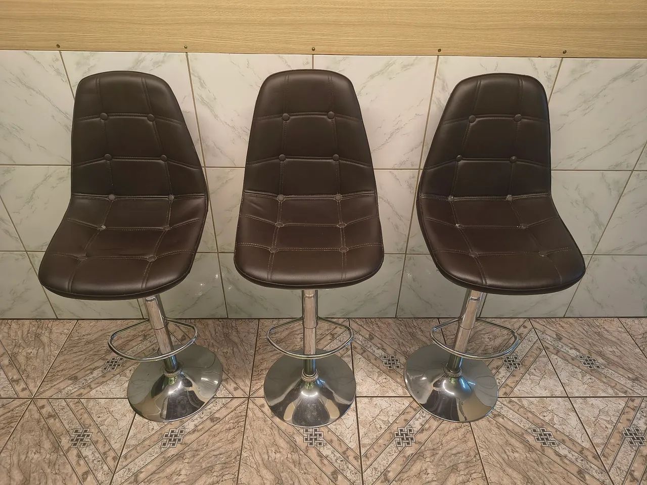 Banquetas Rivatti - Foto 2
