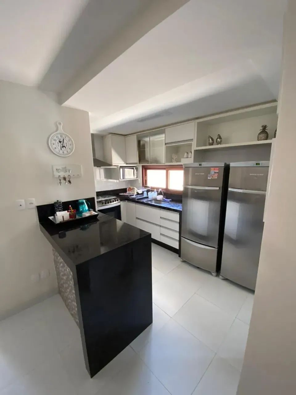 Imóvel para aluguel possui 200 metros quadrados com 5 quartos - Foto 5