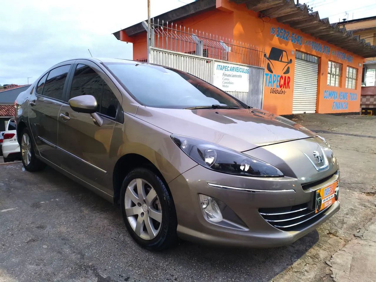 Peugeot 408 408 Sedan Allure 2.0 Flex 16V 4p Aut. 2012
