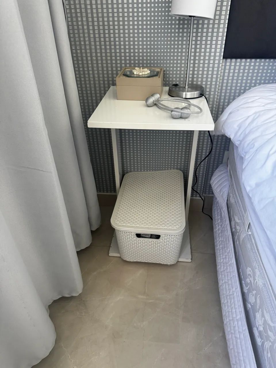 mesa de cabeceira  - Foto 2