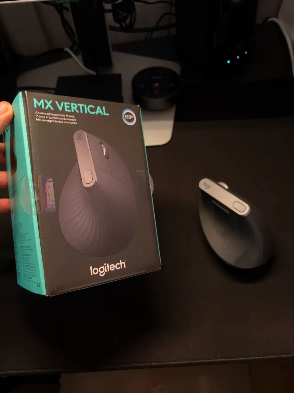 Mouse Logitech MX Vertical Ergonomico