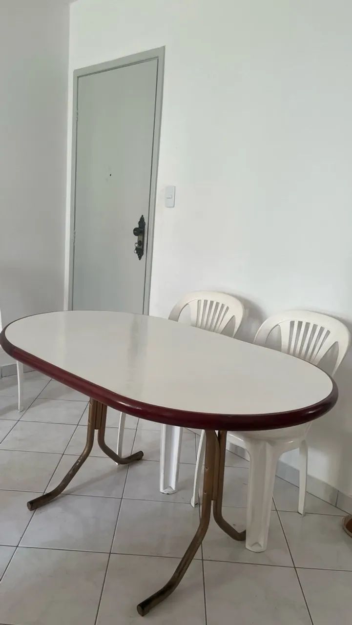 Mesa oval de madeira  - Foto 3