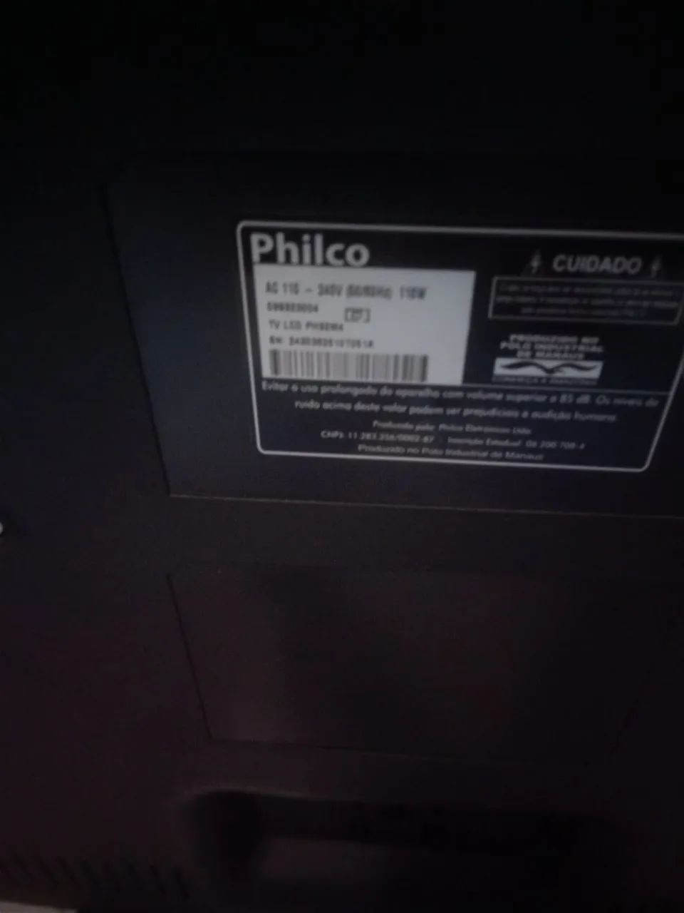 TV de32"polegadas Philco, com defeito ou retirar peças 