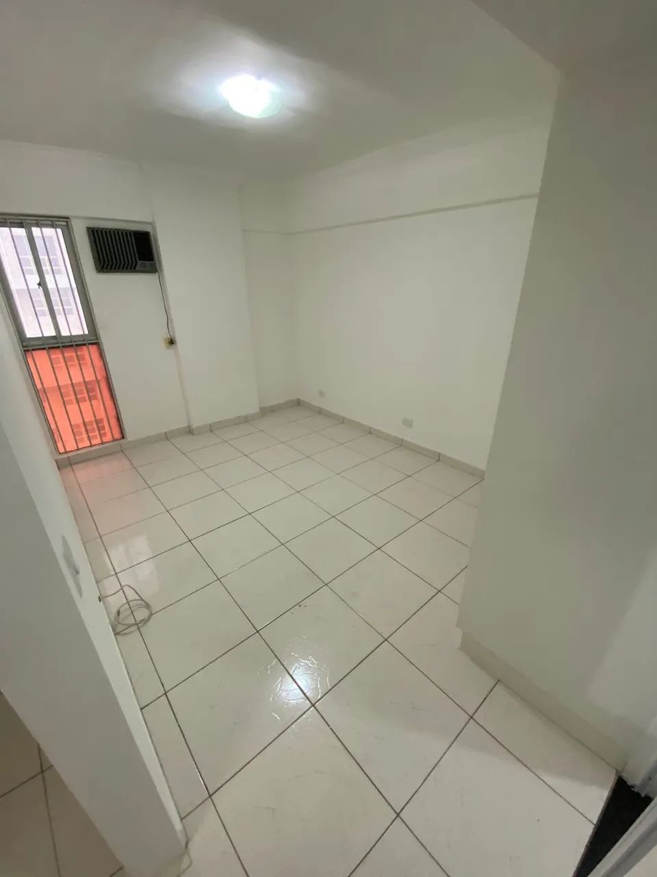 APARTAMENTO 903 - 1/4 - EDIFÍCIO TUPIS - RUA 232, NÚMERO 200 - SETOR LESTE UNIVERSITARIO - - Foto 4