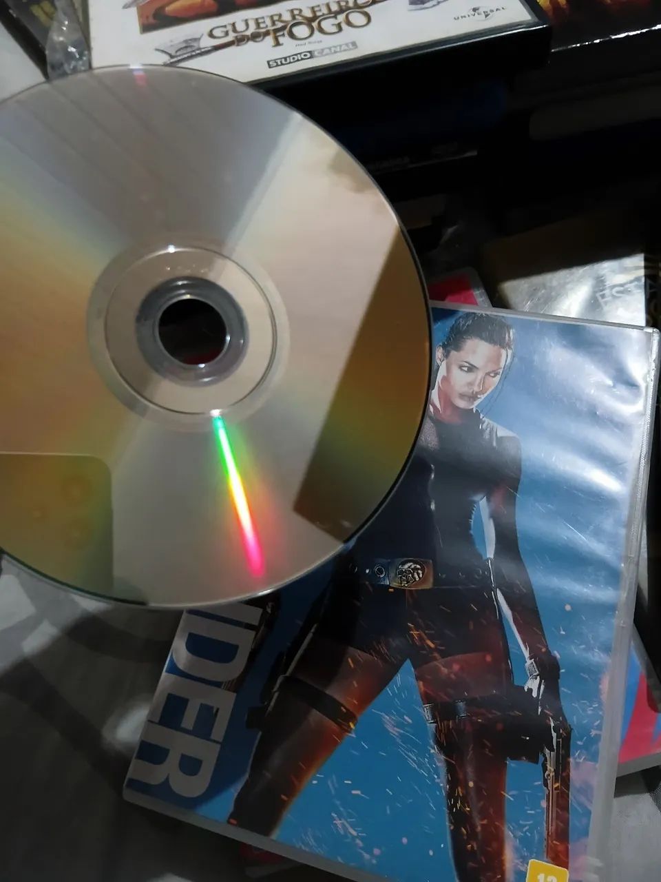 Dvd Tomb raider( Filme) - Foto 4