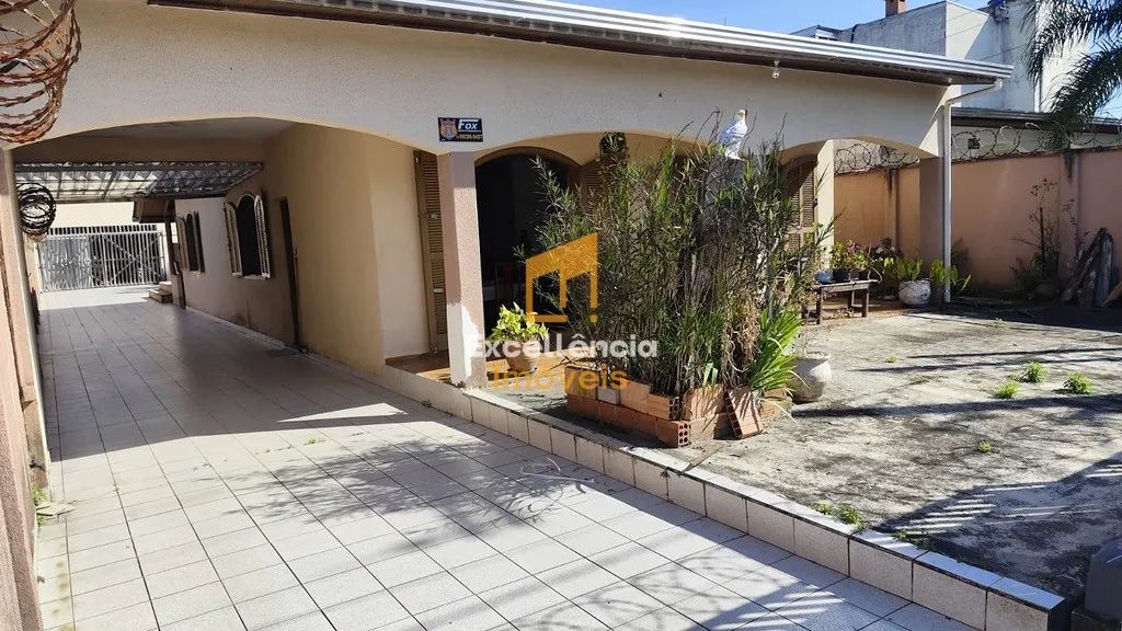 Casa com piscina Praia de Leste proximo ao mar - Foto 2