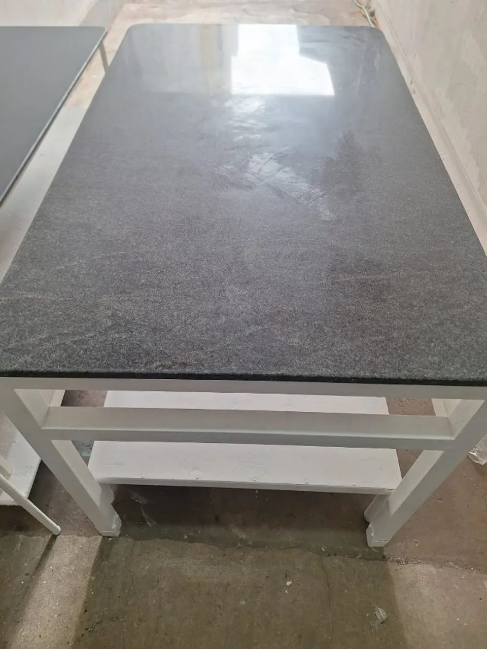 Mesa para serviços - Foto 2
