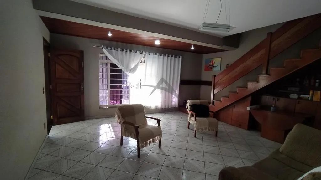 Casa à venda em Campinas, Jardim Aurélia, com 7 quartos, com 170 m² - Foto 2