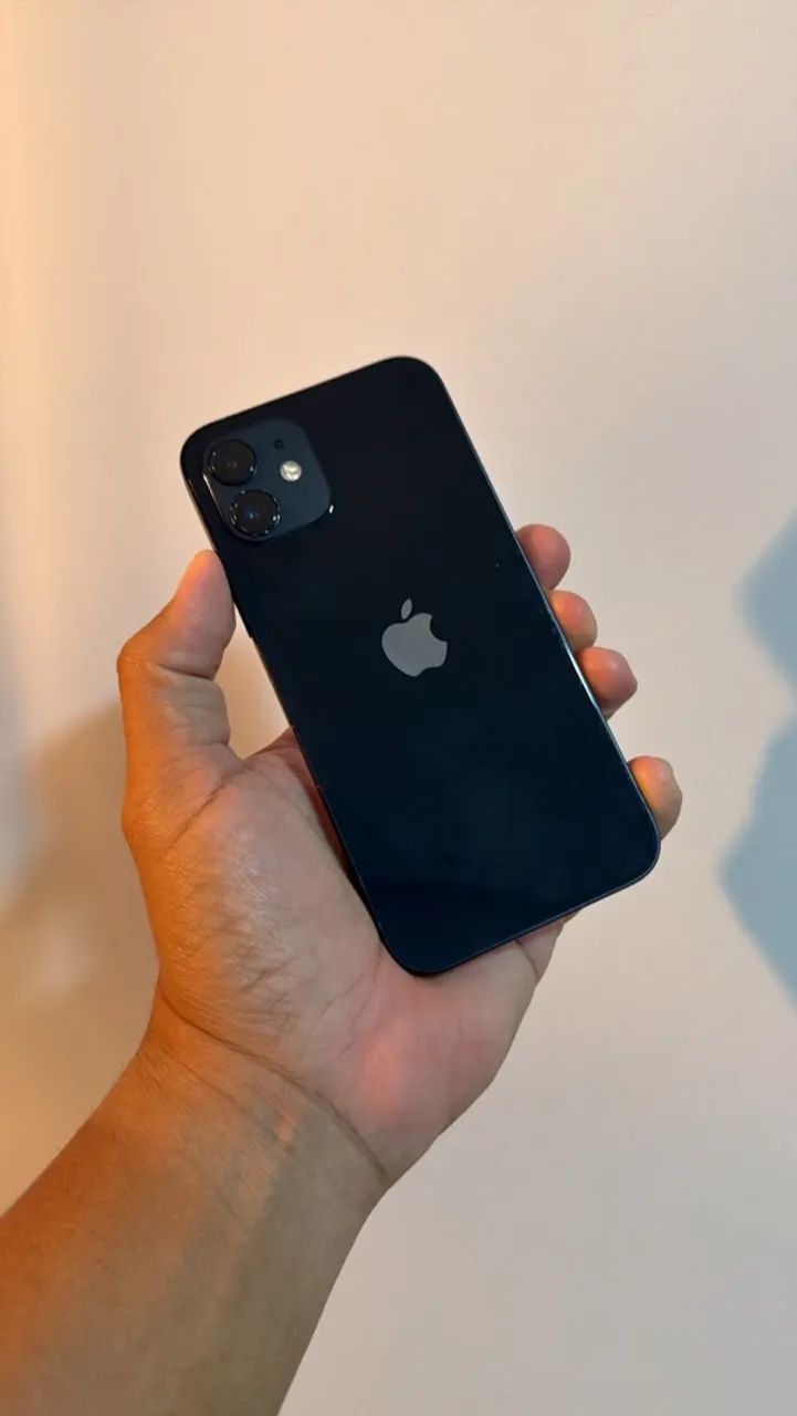 iPhone 12