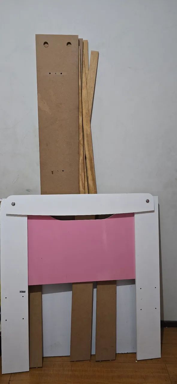 Vendo cama de solteiro com colchão - Foto 4