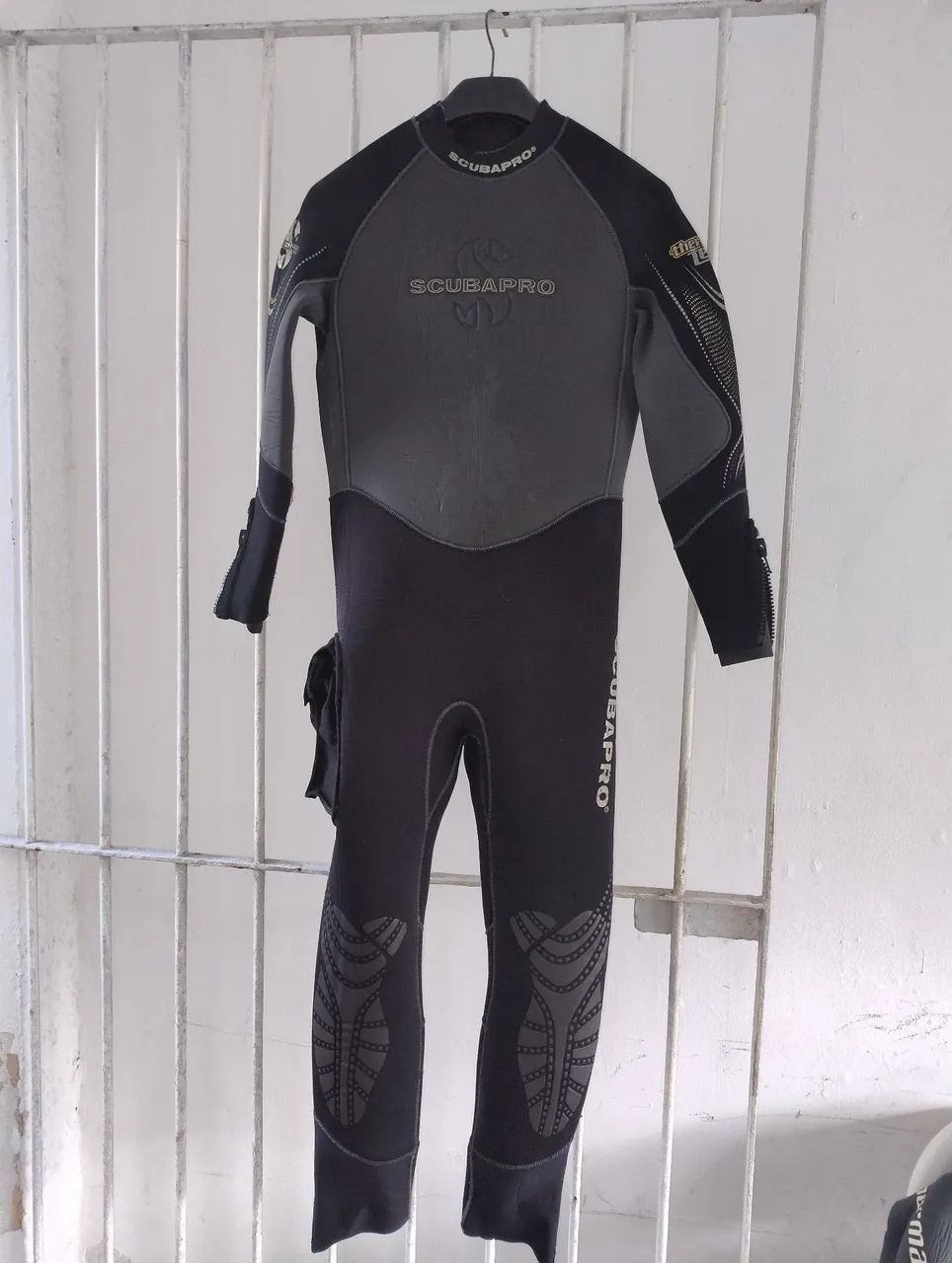 Roupa de mergulho  - Foto 2