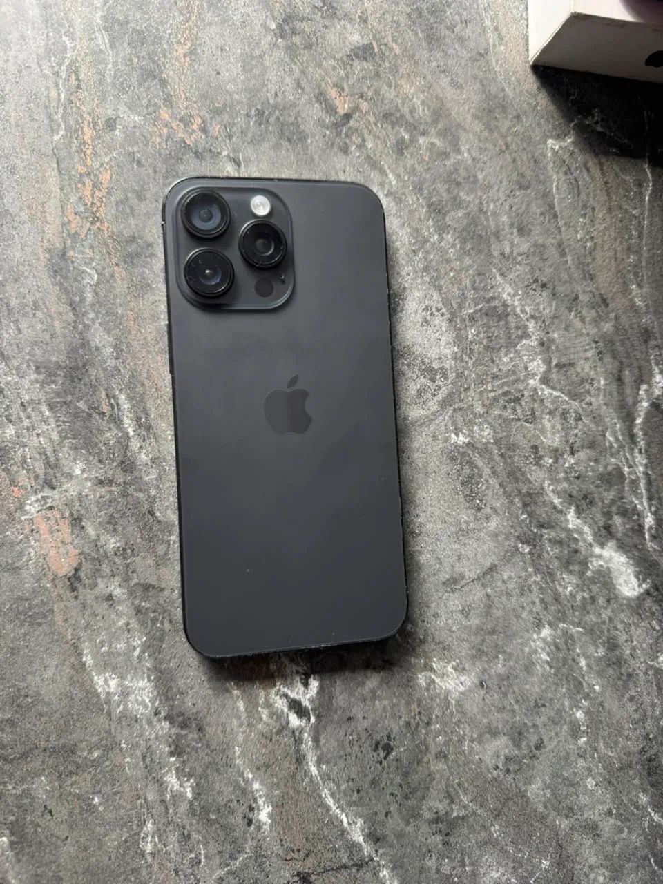 iPhone 15 pro Max 512gb para vender rápido  - Foto 2