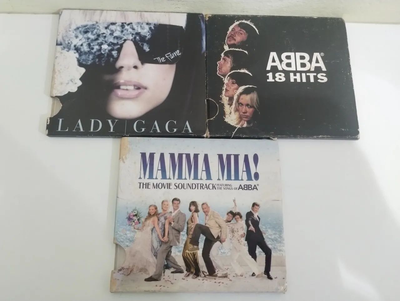Lote com 33 CDs diversos 415075341624954881