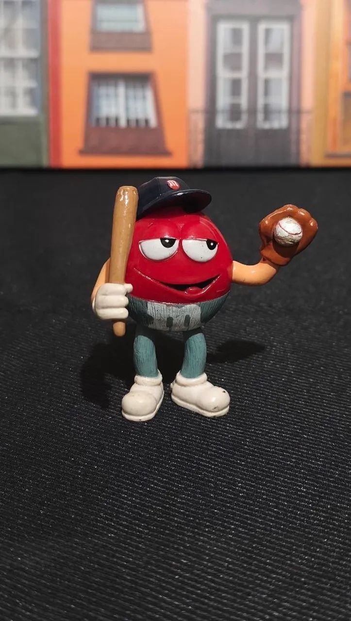Boneco M&M Vermelho 7 cm - Foto 5