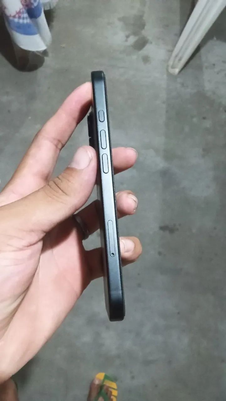 iPhone 16  - Foto 2
