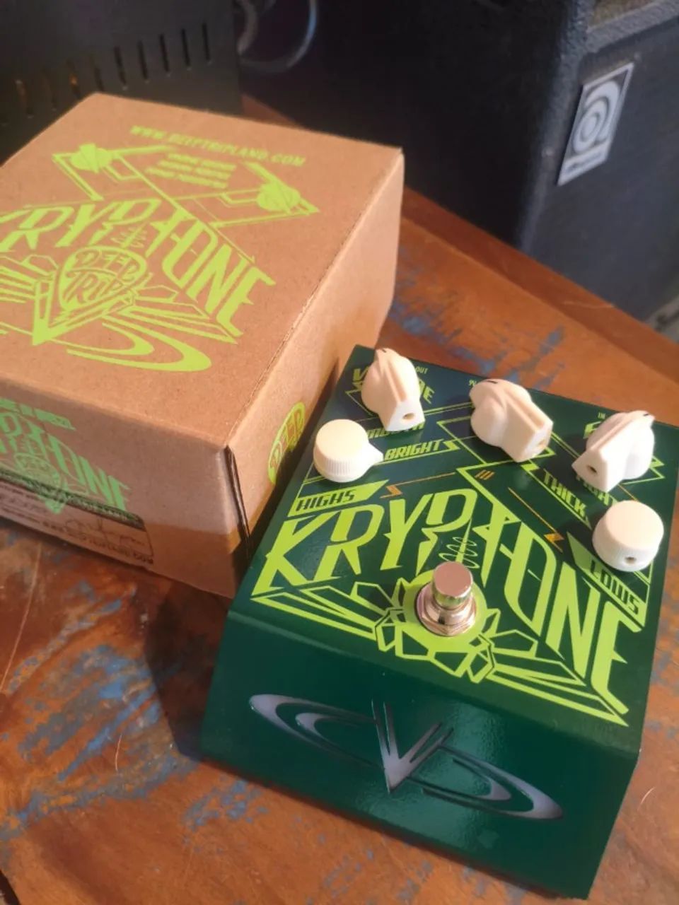 Pedal Deep Trip Kryptone V3 Fuzz - Instrumentos musicais - Novo
