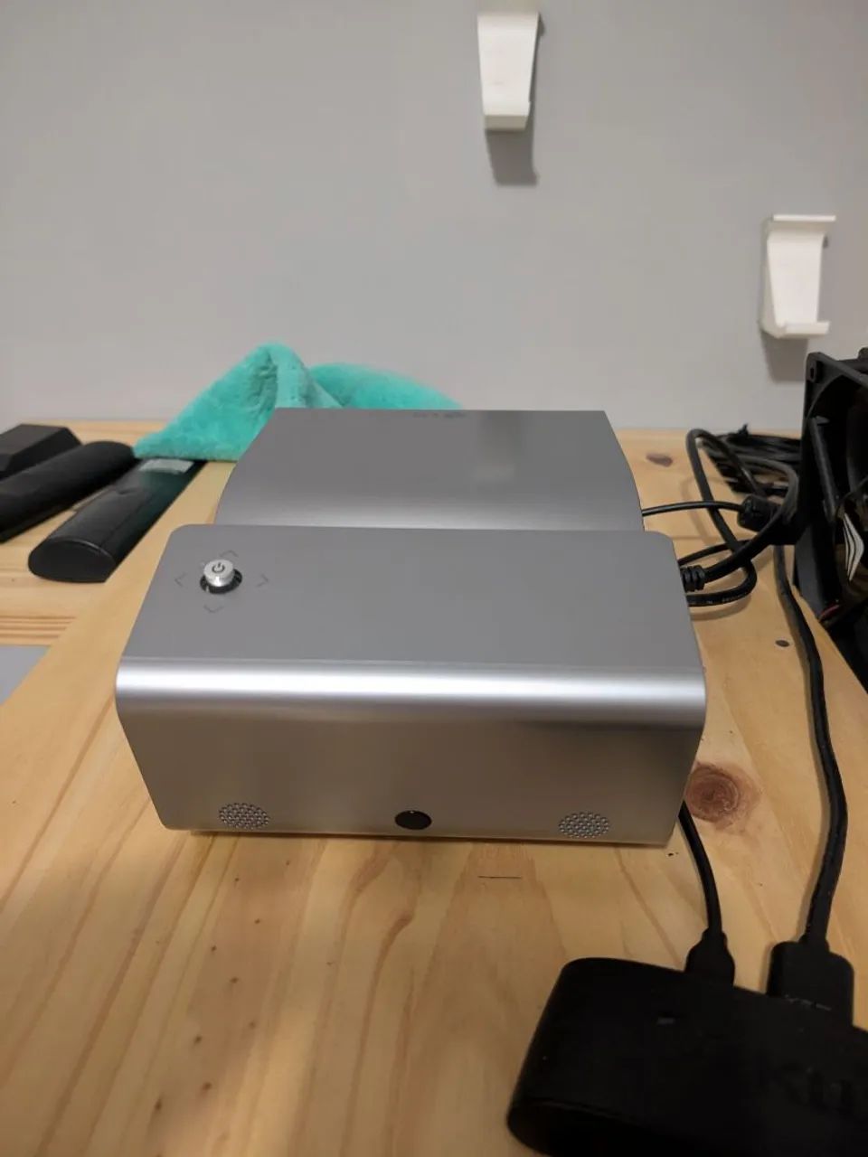 Projetor LG PH450U - Pouco Usado - Foto 2