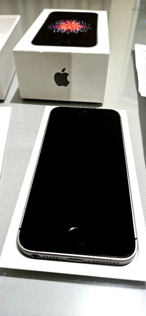 Celular IPhone SE relíquia  - Foto 4