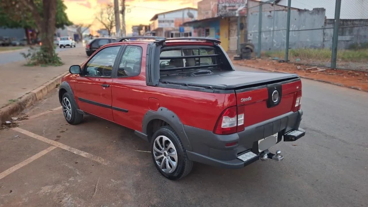 Fiat Strada Working Celeb.1.4 Fire Flex 8V CD 2012 - Foto 5