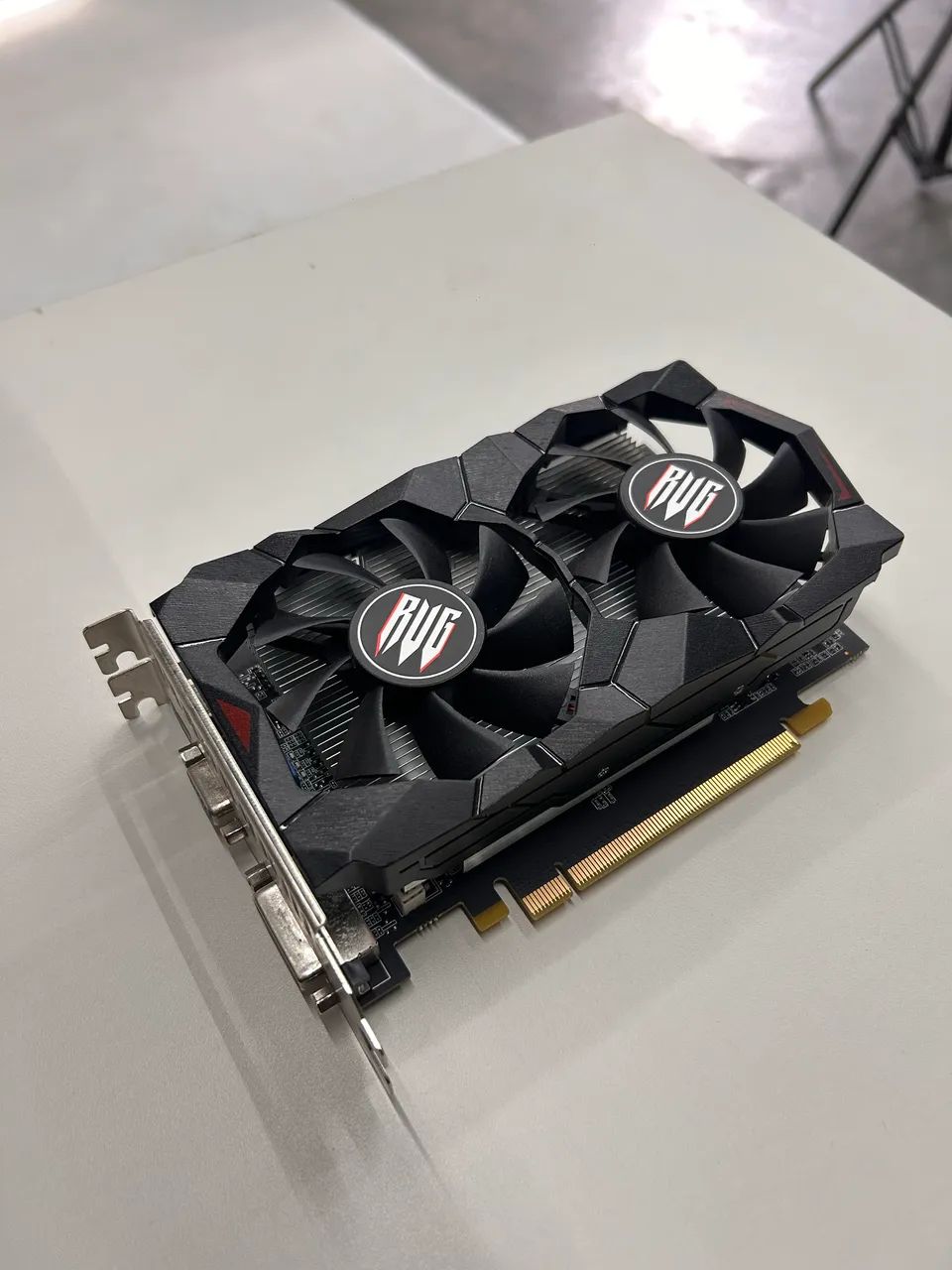 Placa de vídeo gtx550ti 4gb - R$ 350,00