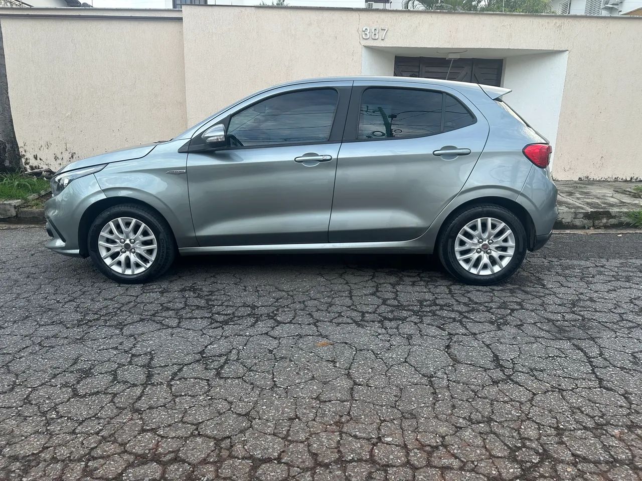 Fiat Argo Precision 1.8 16V Flex Mec. 2018 - Foto 4