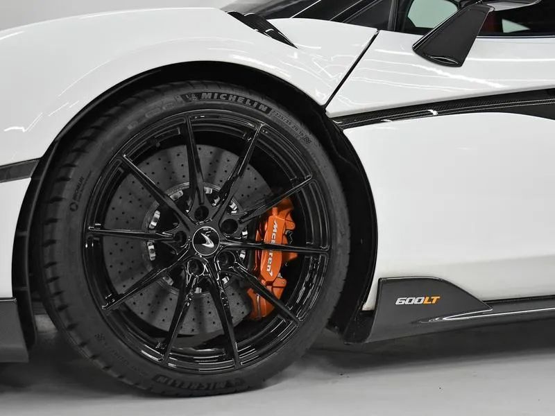 McLaren 600LT Coupe 3.8 Bi-Turbo V8, foto 7 de 18