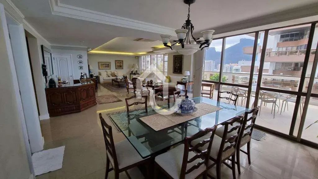 Barra da Tijuca | Apartamento 4 quartos, sendo 2 suites