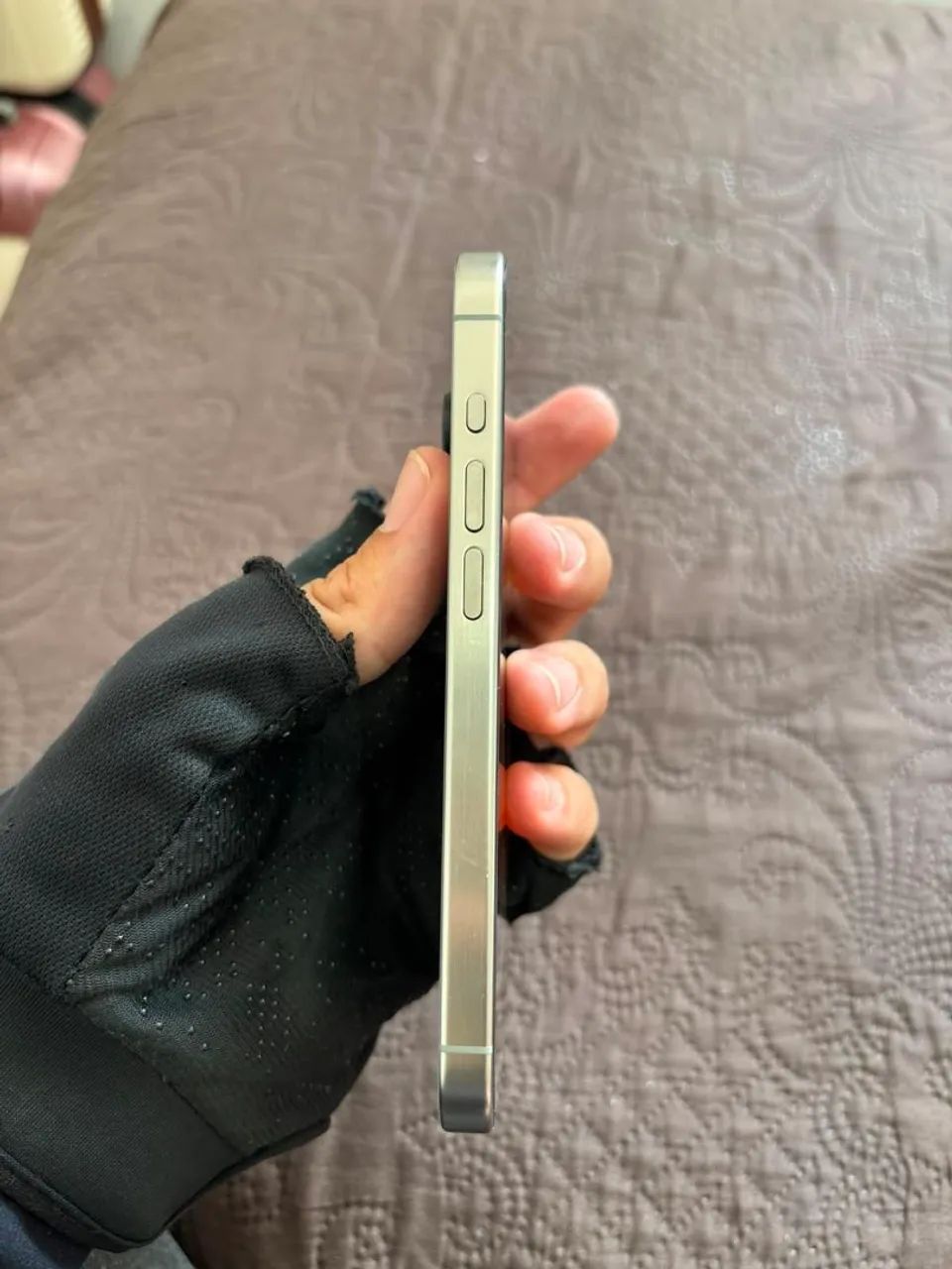 Iphone 15 pro - Foto 3