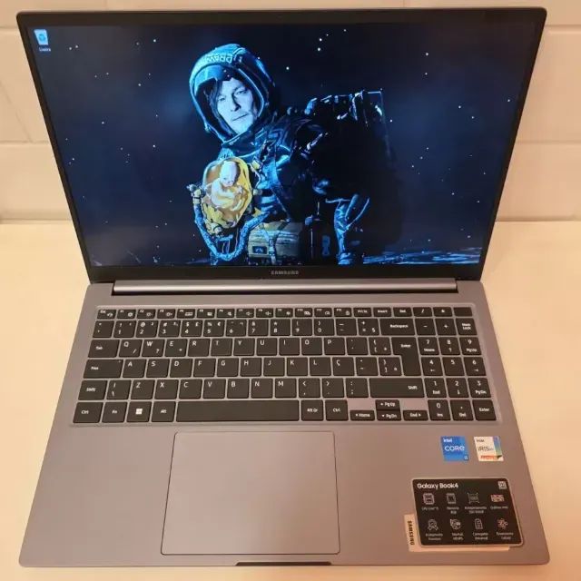 Notebook Samsung GalaxyBook4 i5 13th - 8Gb Ram - SSD