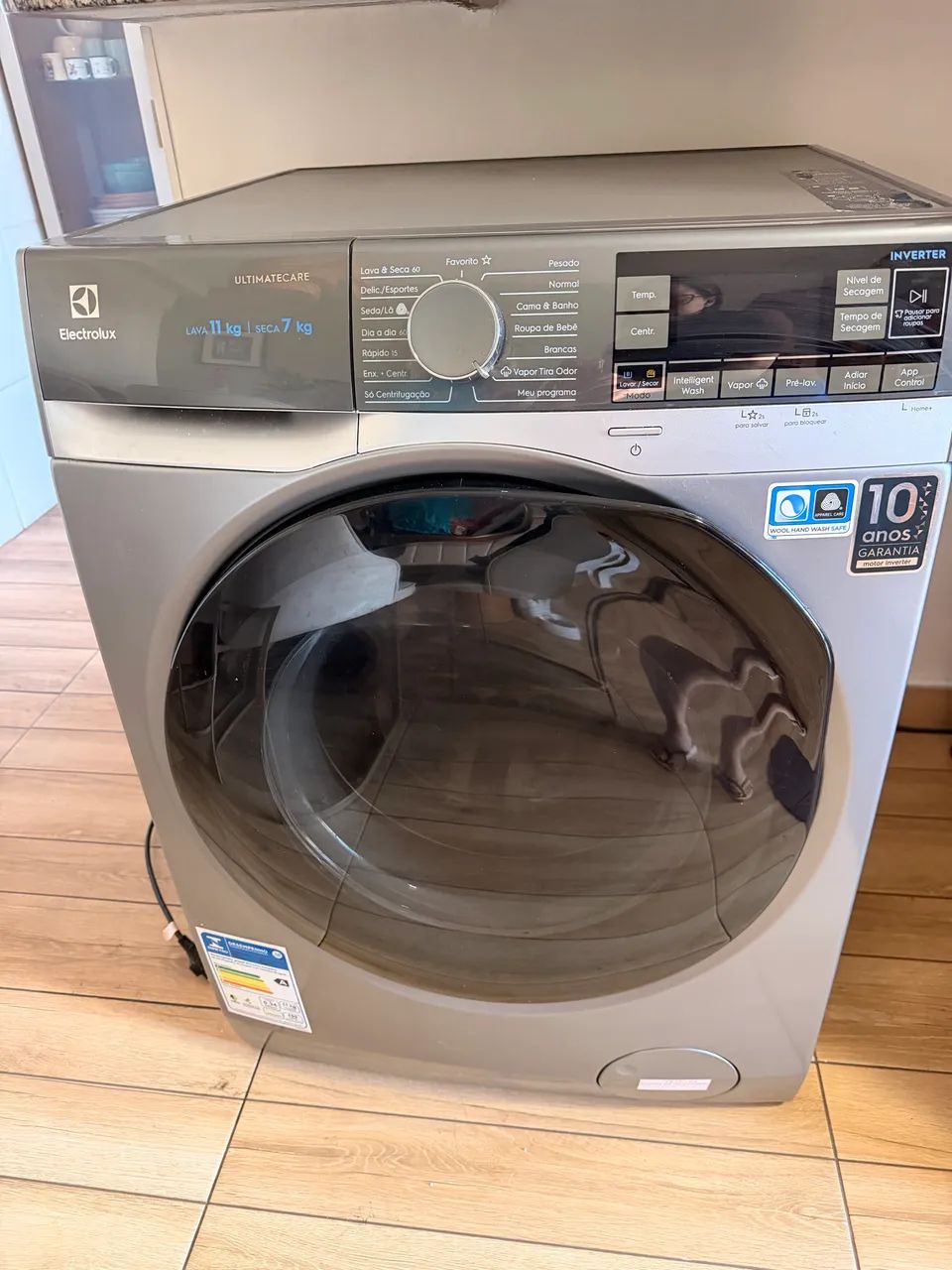 Lava e seca Electrolux 11kg com defeito