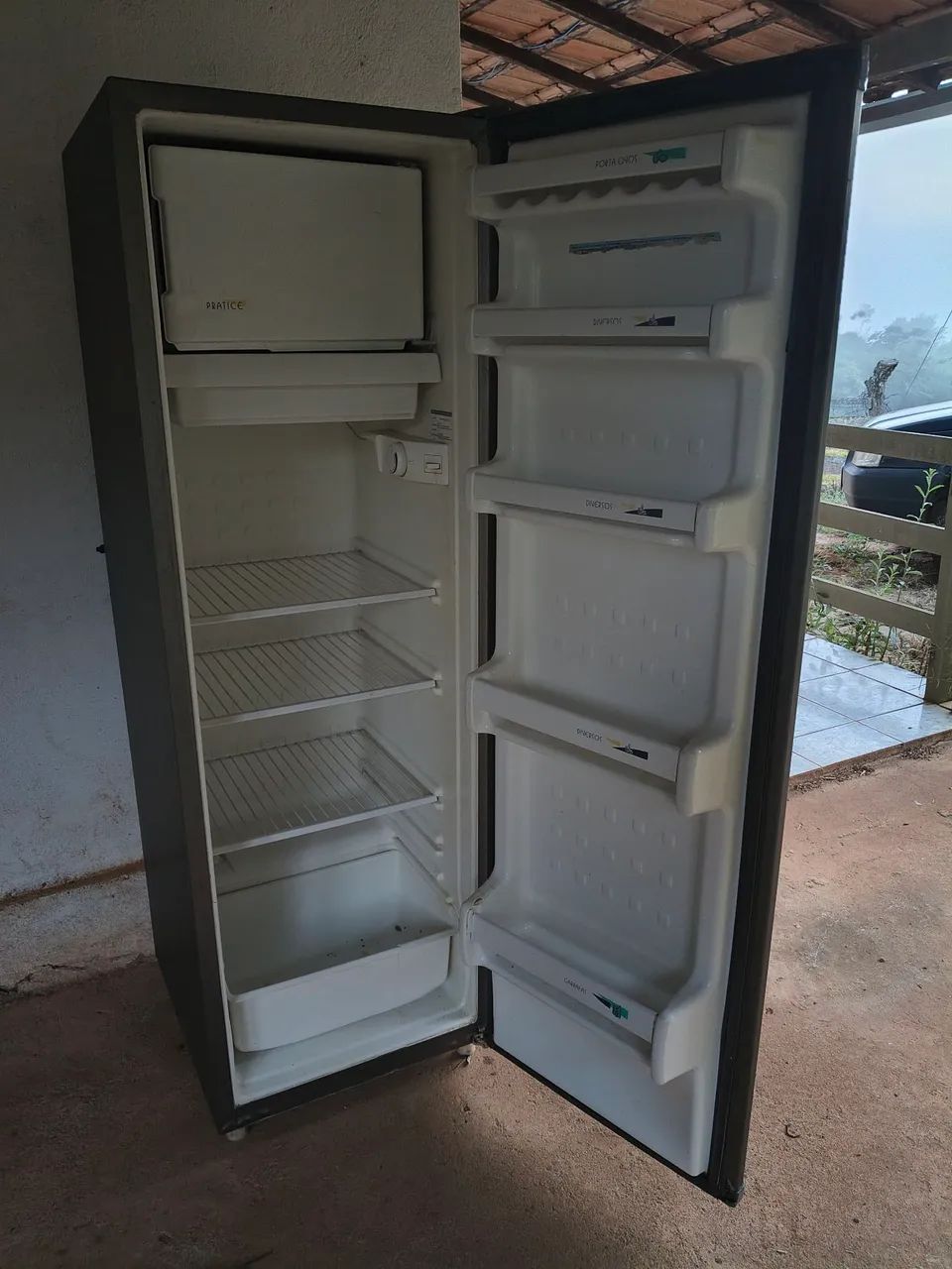 Vendo geladeira  - Foto 2