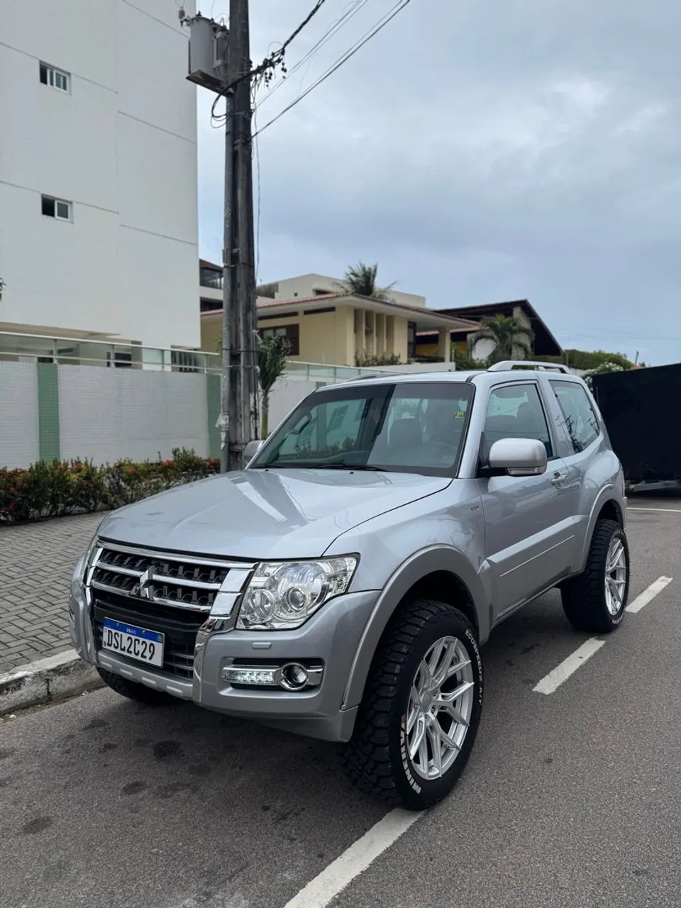 Mitsubishi Pajero Pajero HPE Full 3.2 4x4 T.I.Dies.3p Aut. 2011