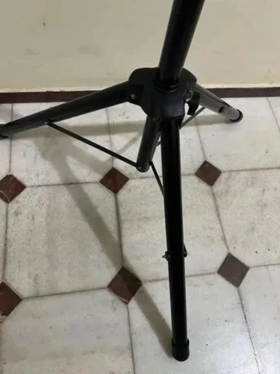  Tripés para Treino - suporte cabeça de boneca - Foto 4