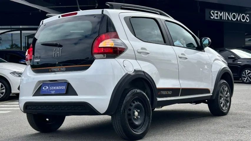 Fiat Mobi Trekking 1.0 Flex 5P 2025 - Foto 4