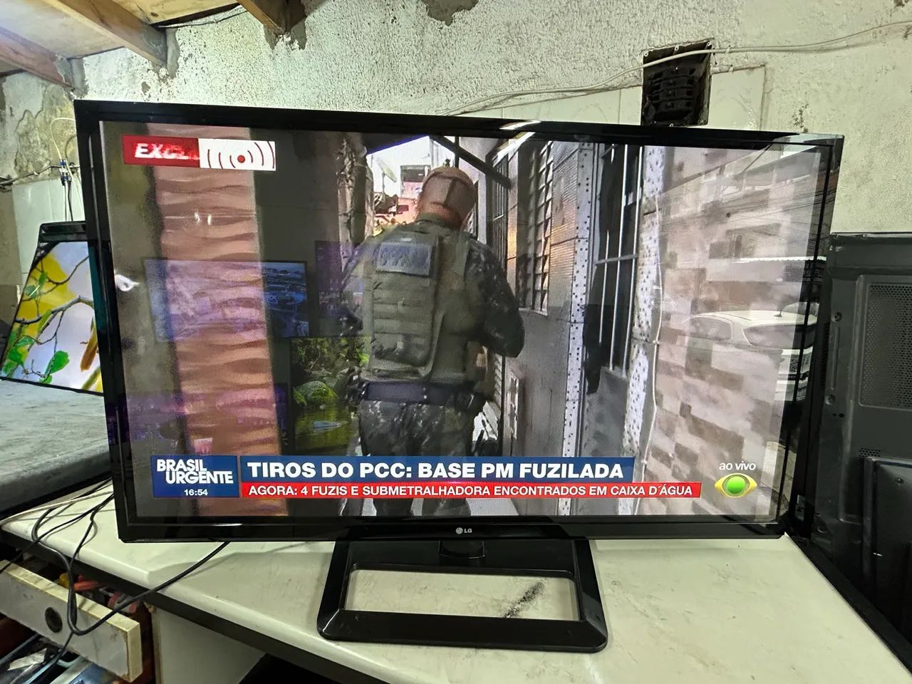 TV LG PLASMA 50 POLEGADAS IMPECÁVEL  - Foto 4