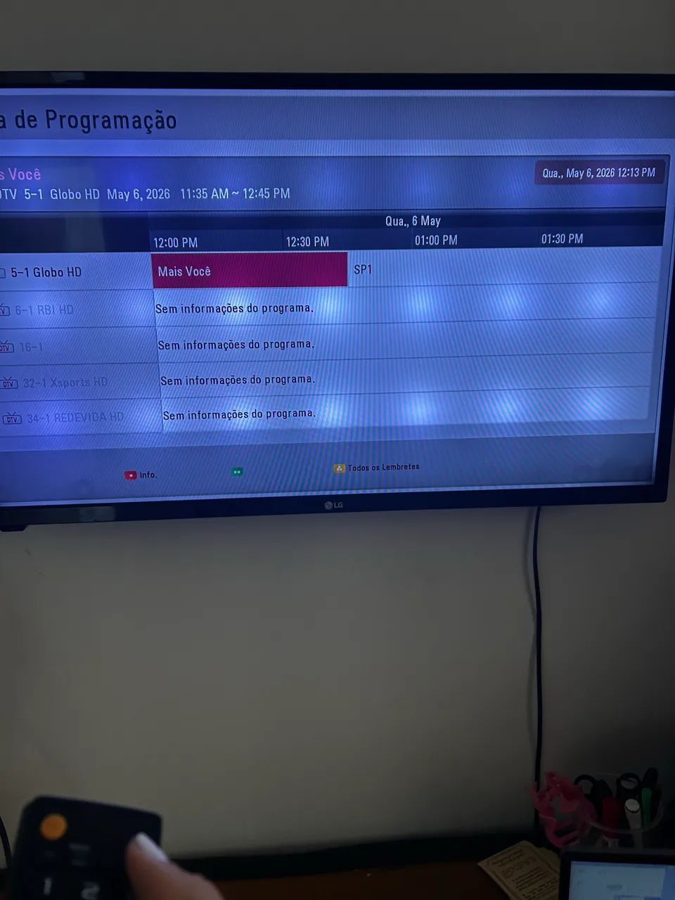 Tv LG 32?  com leve defeito na tela - Foto 2