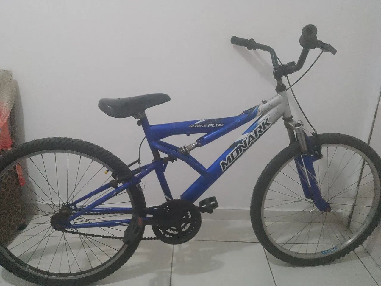 Vende-se Bicicleta aro 26 - Foto 3