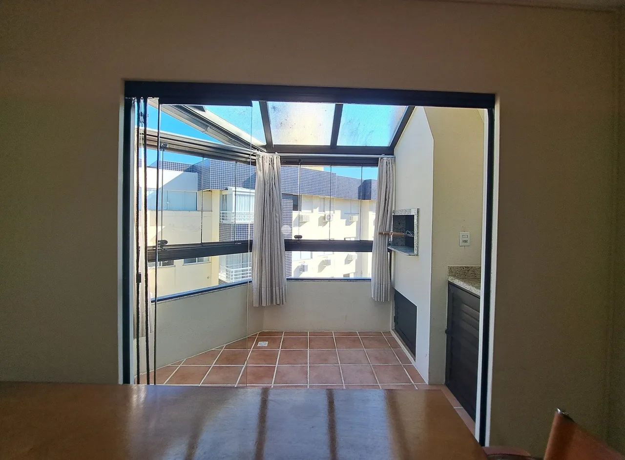 Apartamento mobiliado 2 dormitórios - Foto 4
