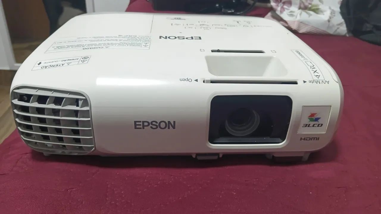 Projetor Epson PowerLite X39