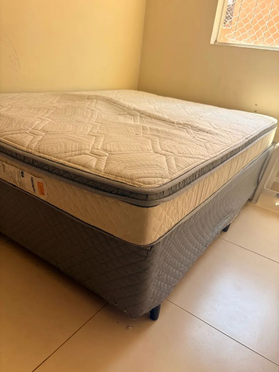 Cama box com colchão seminova  - Foto 3
