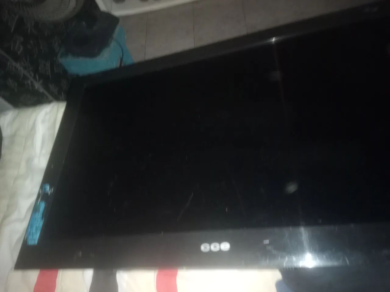 Vendo cinco TV para conserto ou retirada de peças - Foto 2