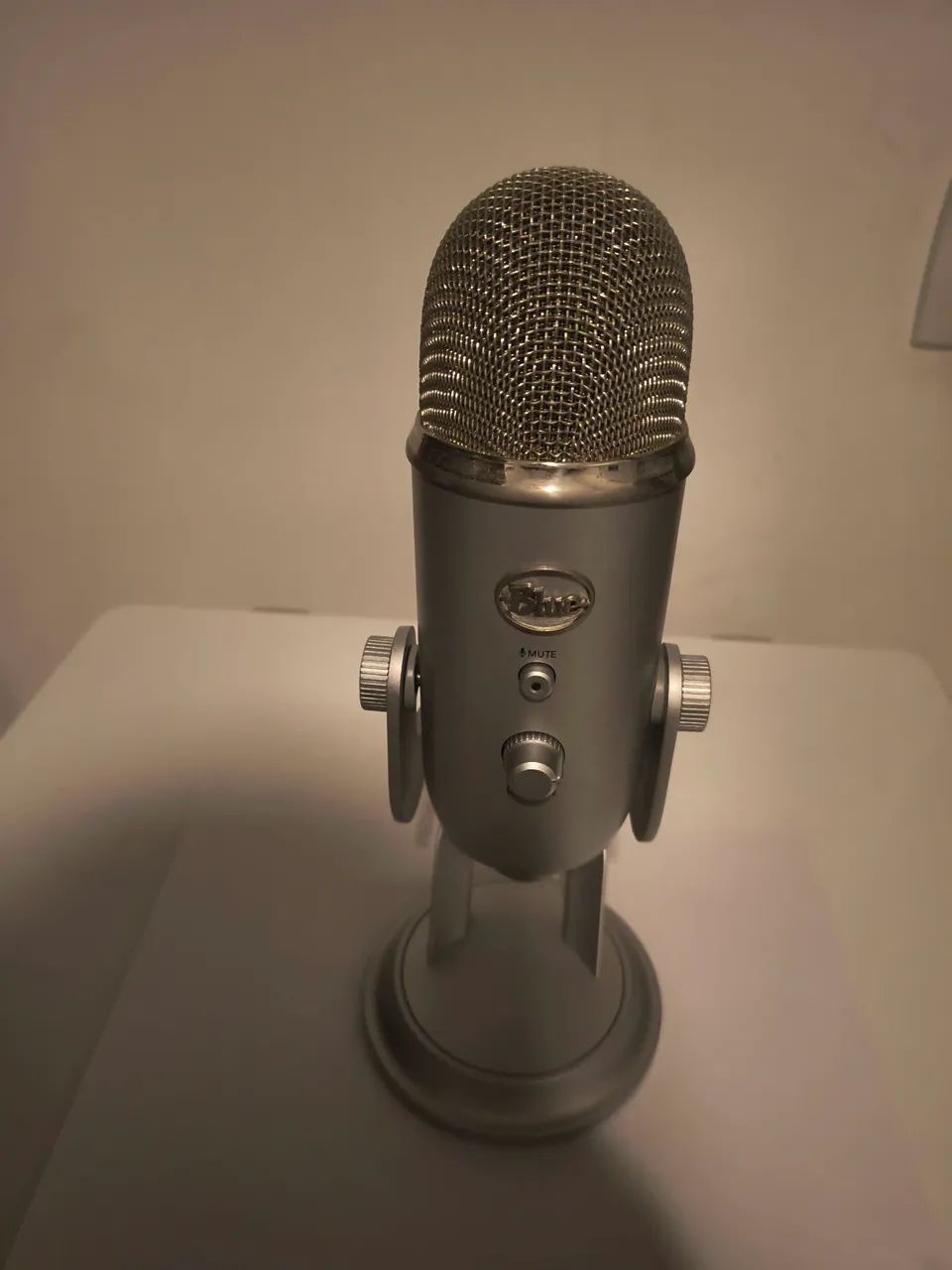 Microfone Logitech Blue Yeti Original USB Prata - Excelente Estado
