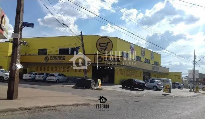 Galpâo a venda em Goiânia com renda de 9 mil/mês.