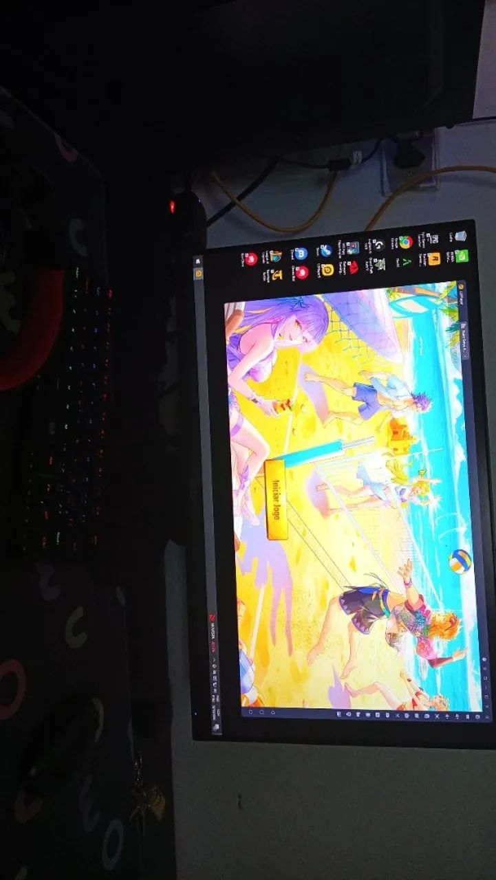 Vende-se Pc completo com mesa