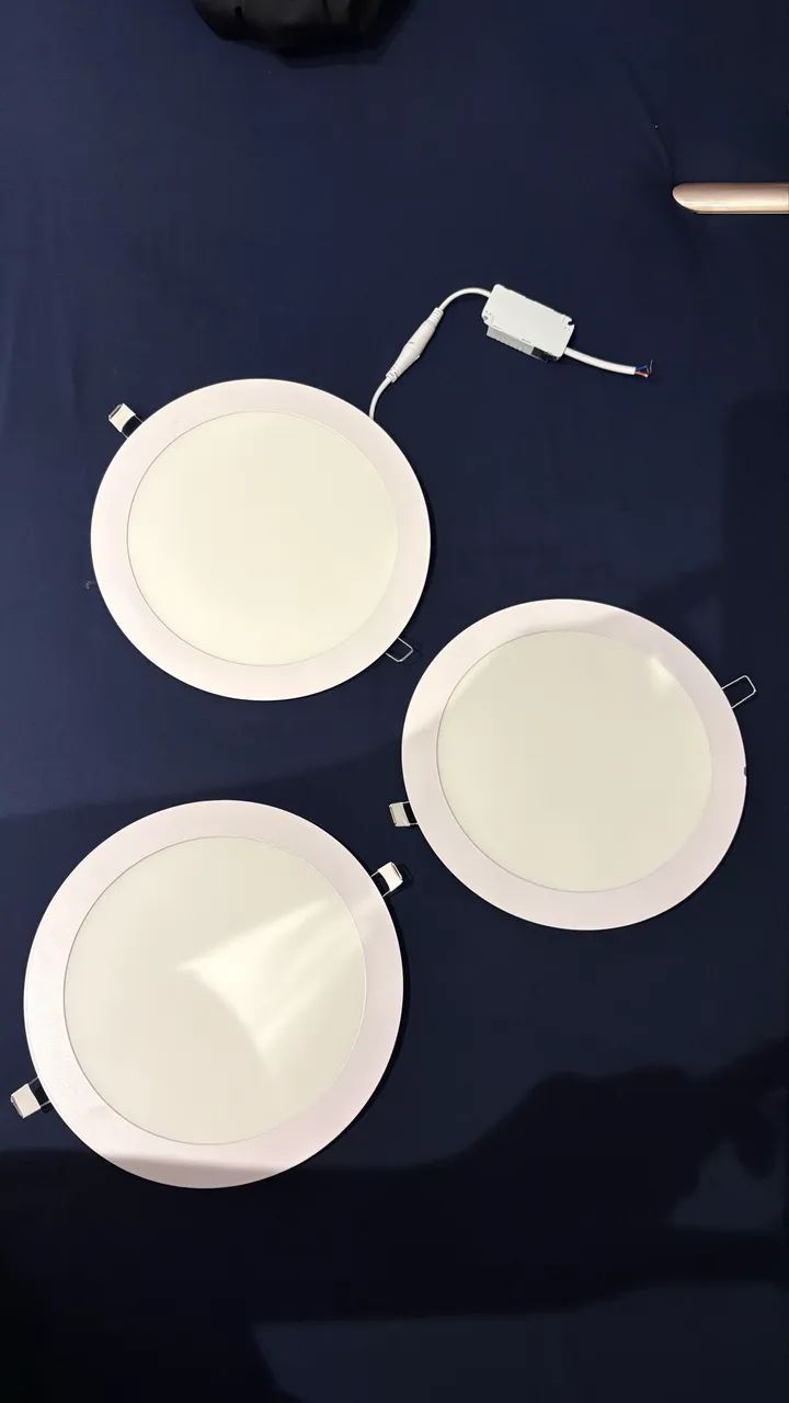 Plafon Embutir