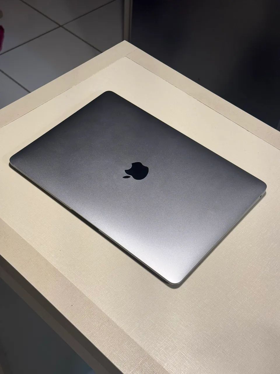 MacBook Air M1 2020 8GB 256GB impecável, sem detalhes - Notebooks