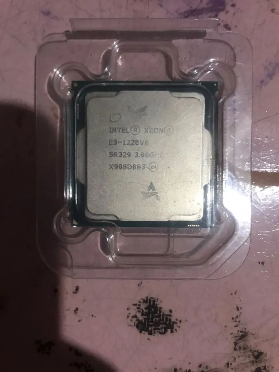 Intel Zeon e3 1220 v6