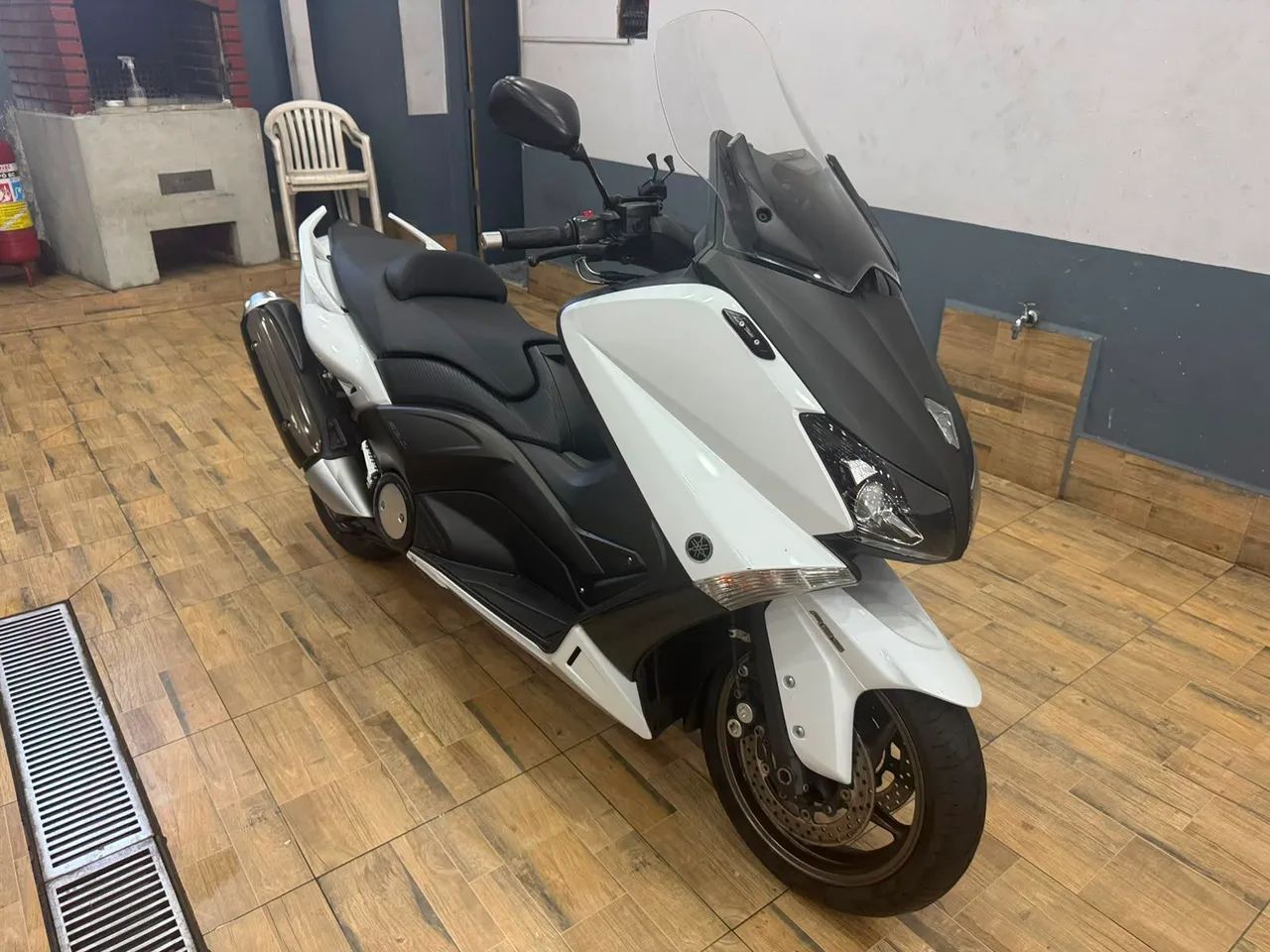 Oportunidade TMAX530