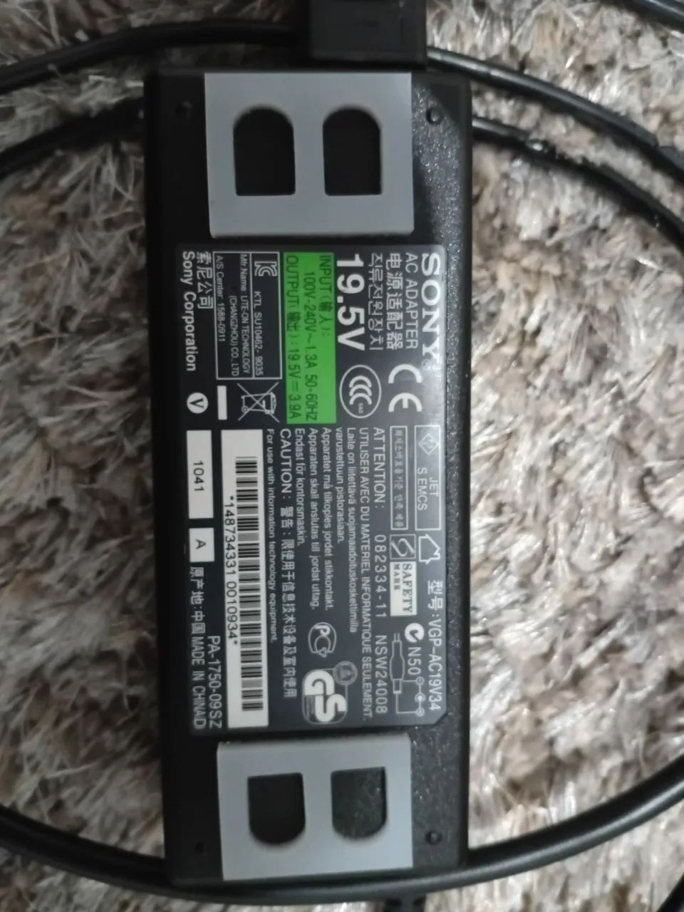 Bateria + Carregador Sony Vaio Original  - Foto 2