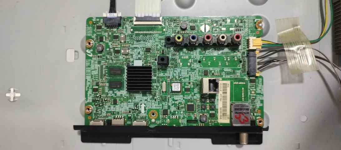 Placa principal TV Samsung - Foto 4